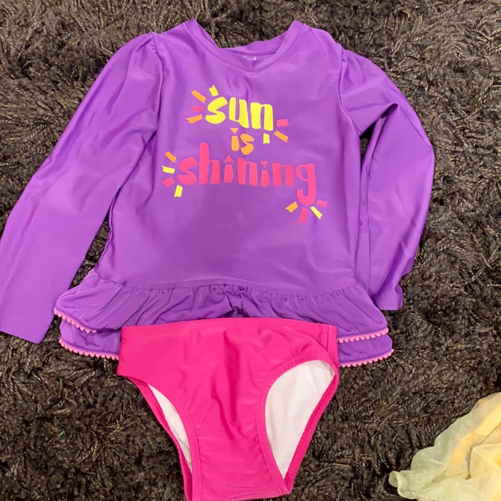 Girls Rashguard